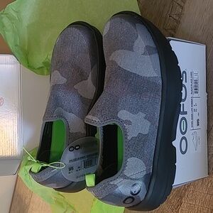 OOFOS OOMG EEZEE Low women's shoes